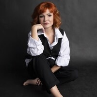 Елена Супрунова