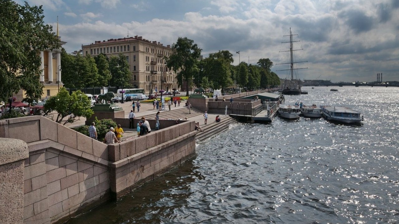 Адмиралтейская